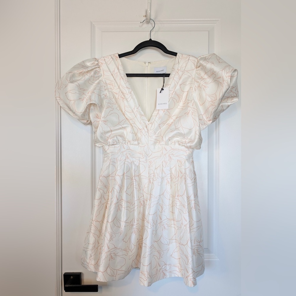 BOSKEMPER Women’s Sakura Romper Cherry Blossom Print NWT Size Medium